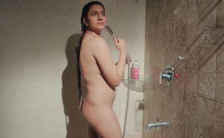 Pooja Joshi Full Nude Bathing Video in Hindi Adult Short Film