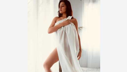 Simran Kaur White Widow Nude Live Show Onlyfans