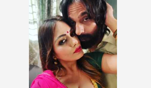 Zoya Rathore Live Sex Show Exclusive App Video