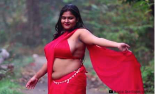 Megha Das Ghosh Nude Saree Hot Photoshoot