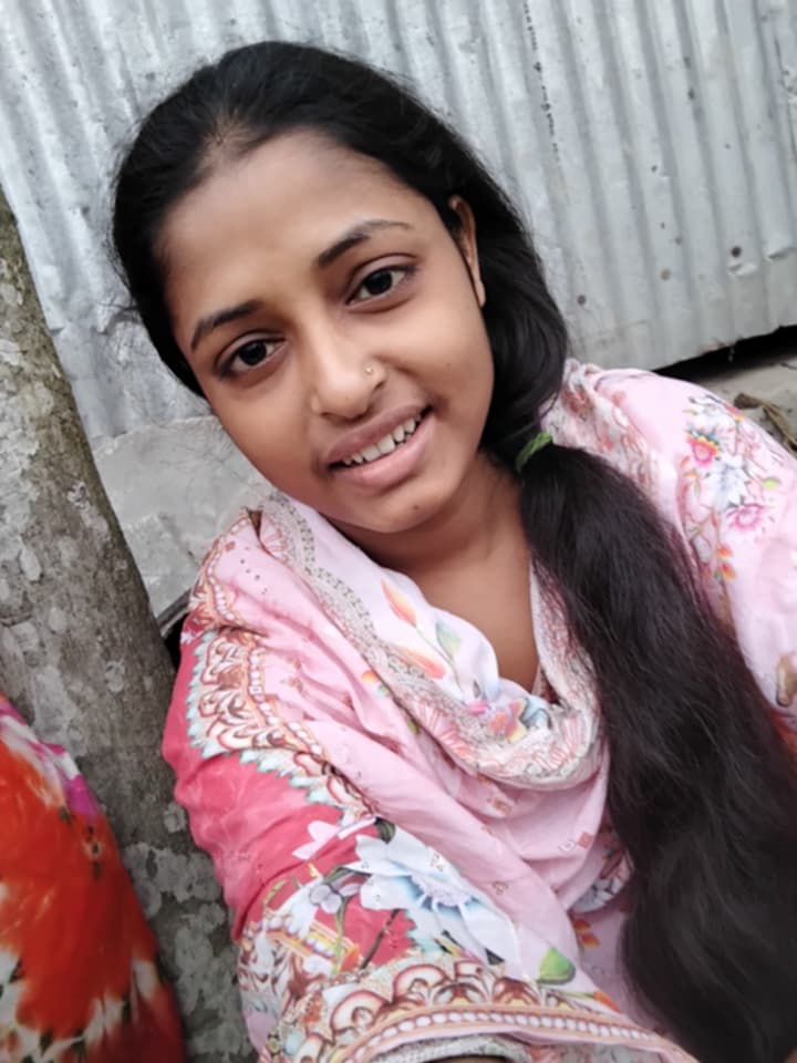 Banglar Magi Recording Her Nude Pussy Video